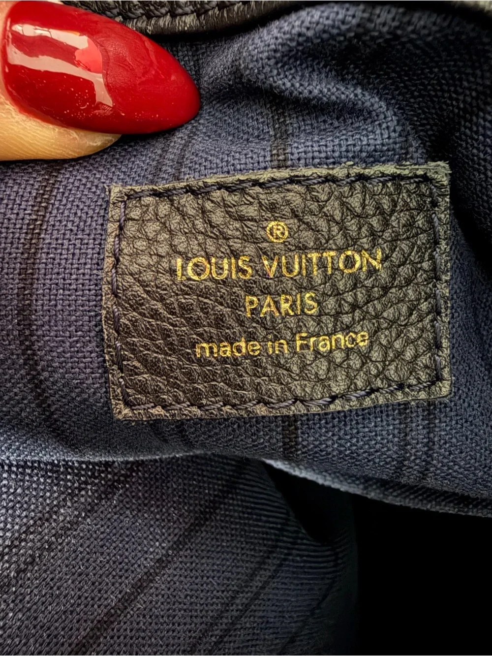 LOUIS VUITTON MONOGRAM EMPREINTE ARTSY MM – NAVY